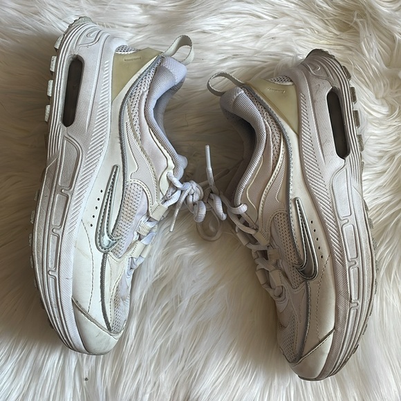 Nike Air - Picture 3 of 5